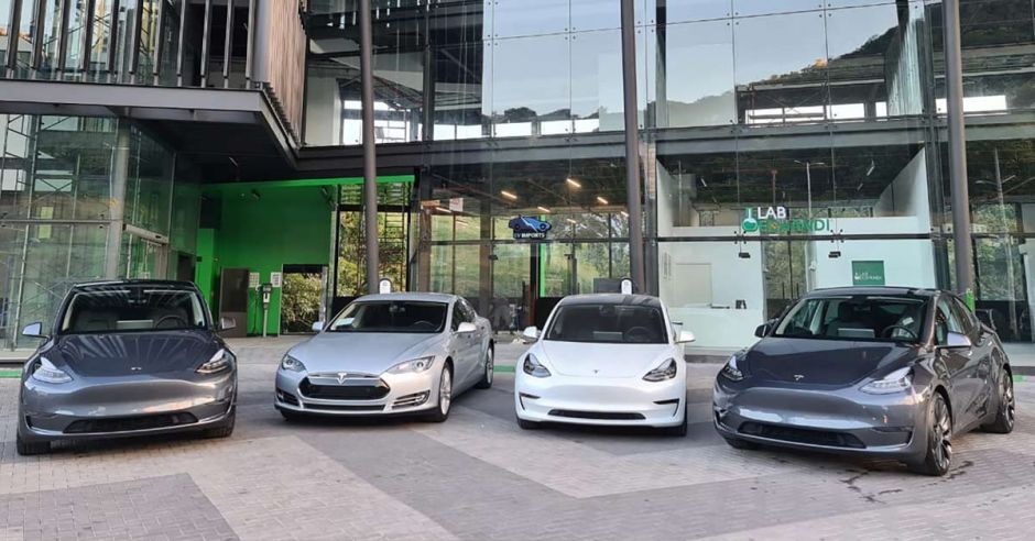 Por intermedio de EV Imports los modelos de Tesla con piloto automático llegan a Costa Rica