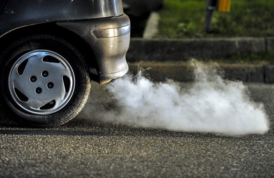 27 multinacionales presionan para prohibir la venta de coches a combustión para 2035