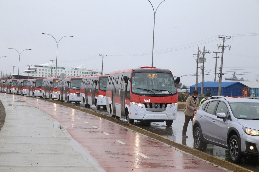Para garantizar inversiones en buses eléctricos recomiendan la separación de operación y provisión
