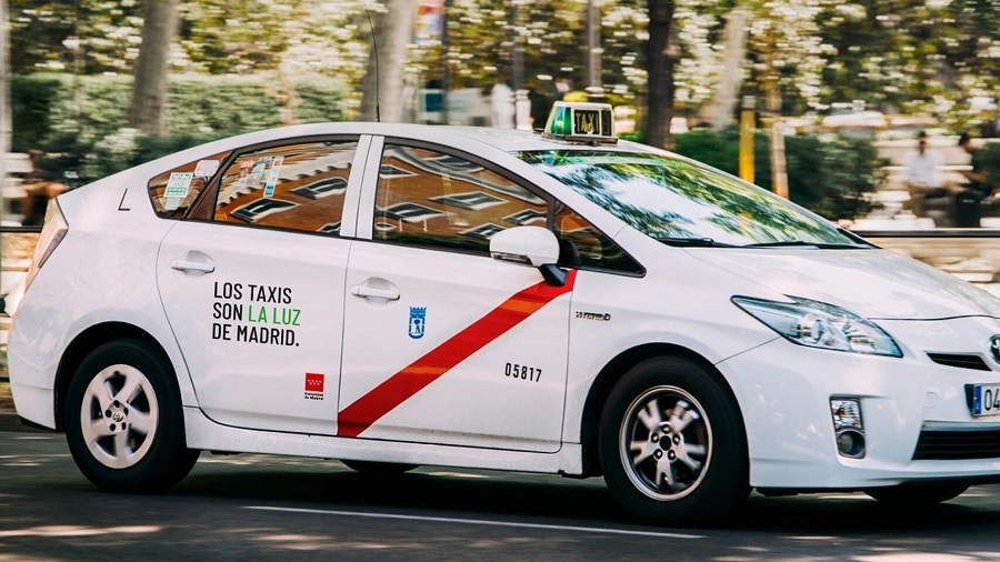 Madrid marca el camino con 1000 taxis a hidrógeno verde abastecidos por FRV
