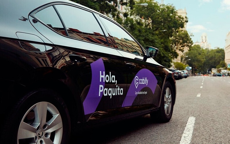 Cabify incorporaría 100 taxis eléctricos en Montevideo antes de fin de año