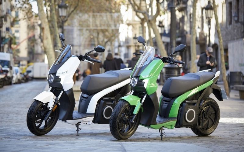 Finalmente Argentina reguló el patentamiento para que todas las motos eléctricas puedan circular