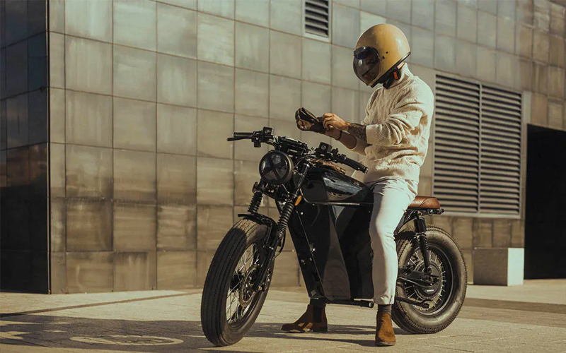 Ox Motorcycle debuta con sus primeras 450 motos eléctricas pensadas para «rebeldes con causa»