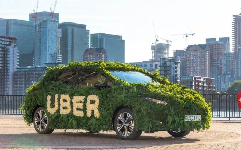 Uber plantea que «hoy no es económicamente lógico» hacer la transición a movilidad eléctrica