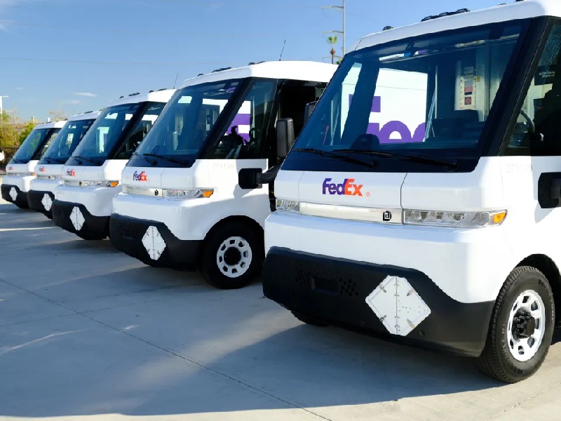 FedEx alcanza un «punto de inflexión» con la recepción de camiones eléctricos de GM para su flota