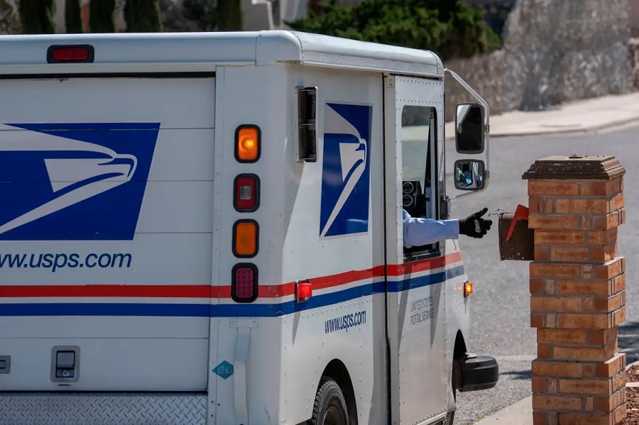 Hace ruido el plan con autos eléctricos del servicio postal que no cumple con los objetivos de Biden