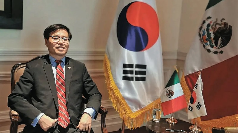 Corea del Sur alienta un tratado de libre comercio por la electromovilidad con México