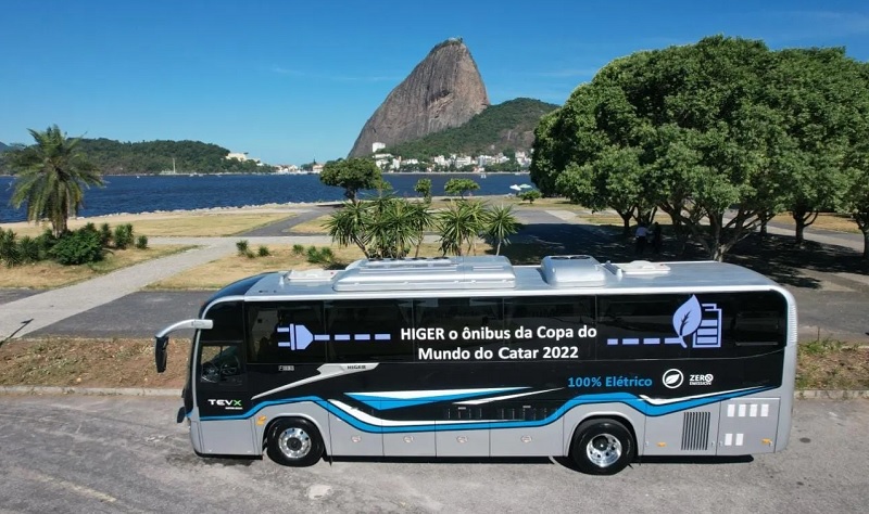 Al mundial en bus eléctrico: invitados al partido Brasil-Chile se trasladaron en un modelo de Higer