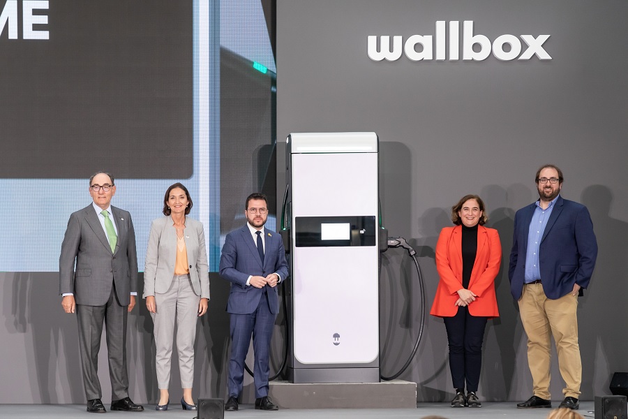 Así es la nueva fábrica de cargadores para vehículos eléctricos de Wallbox en Barcelona