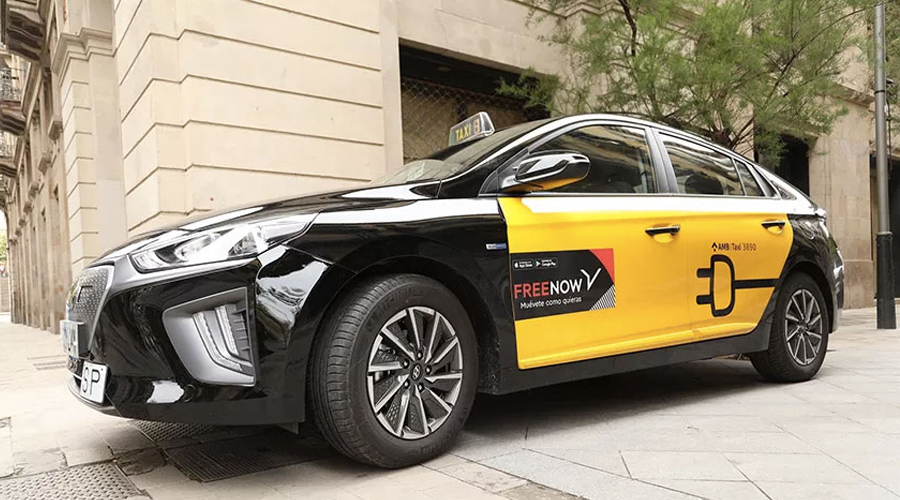 ¿Cómo solicitar taxis eléctricos? Tres empresas ya disponen de una amplia gama de modelos en España