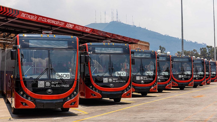 Por qué el modelo de buses eléctricos de Santiago y Bogotá no funciona en Metrobús de CDMX
