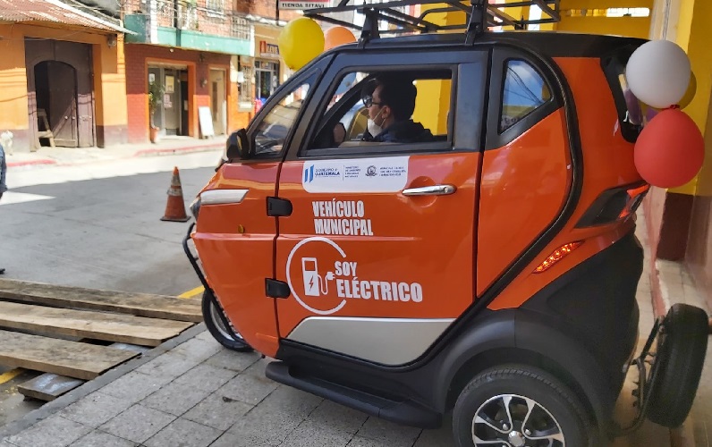 Tras resultados positivos, Gobierno incentiva los tuc-tucs eléctricos en Guatemala