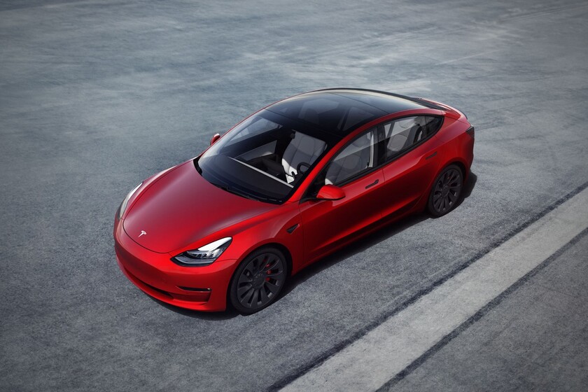 Sale Dacia entra Tesla: El Model 3 vuelve a conquistar el ranking de coches eléctricos en España