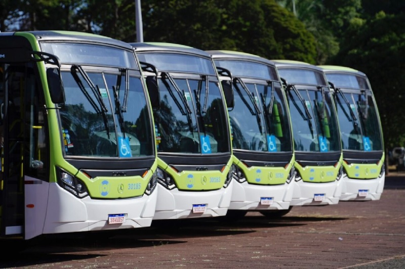 Tras inversión de R$110 millones, Gobierno renovará flota con 110 buses eléctricos en Goiás