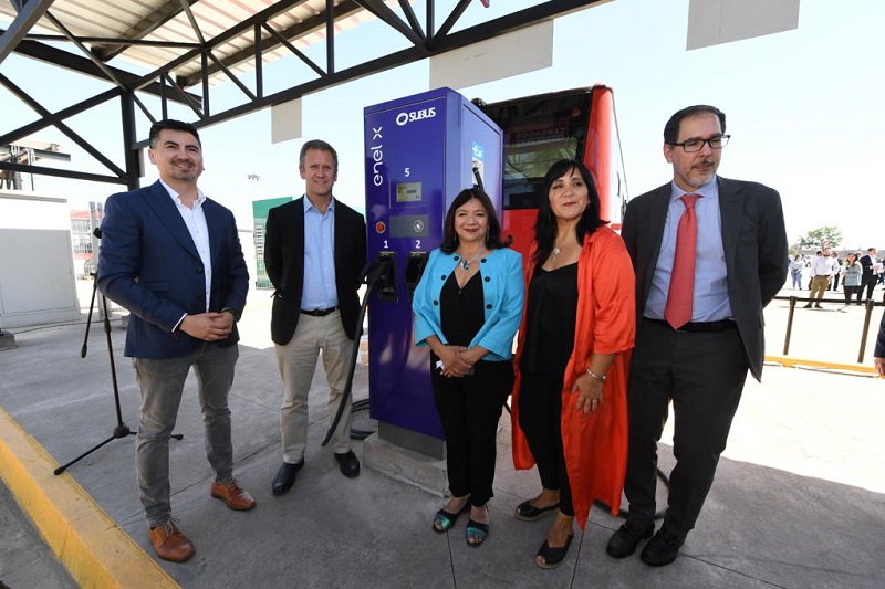Pensada para 107 buses eléctricos, nueva electroterminal unirá zonas claves de Santiago