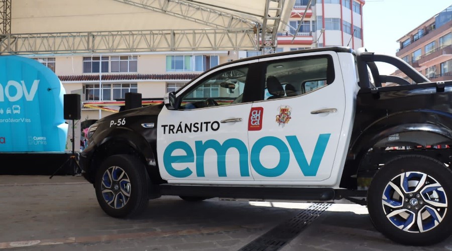 Nuevos patrulleros y motos eléctricas: El plan de Cuenca para incentivar movilidad cero emisiones