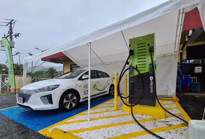 Así es la propuesta de ARESEP para actualizar tarifas de carga de vehículos eléctricos en Costa Rica
