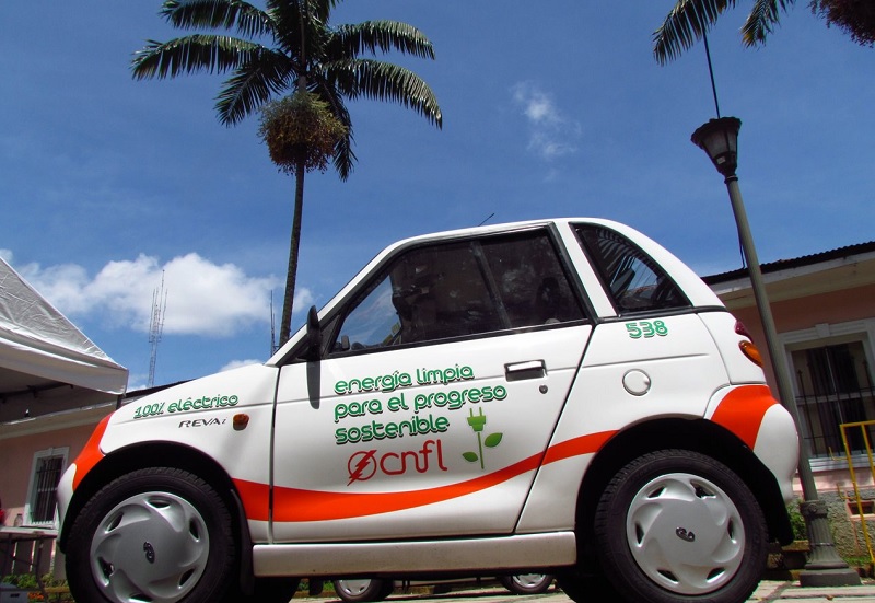 CNFL propone rebaja de más del 15% para servicio de carga rápida en Costa Rica