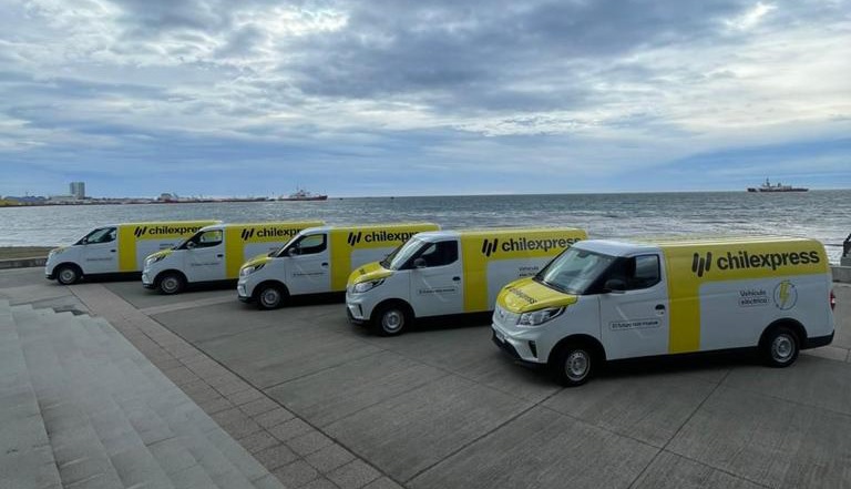 Chilexpress anuncia que 100% de entregas serán con vehículos eléctricos en Punta Arenas