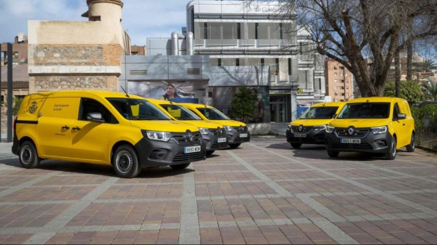 Otra vez gana Renault y ahora Correos sumará 100 furgonetas eléctricas para reparto