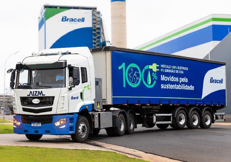 Inédito: Camión eléctrico chino transporta 30 toneladas de carga en carretera de Brasil