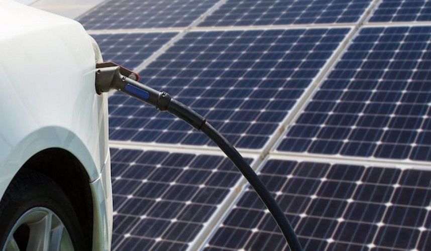 Red de cargadores con paneles solares: El proyecto que avanza VekPower en El Salvador