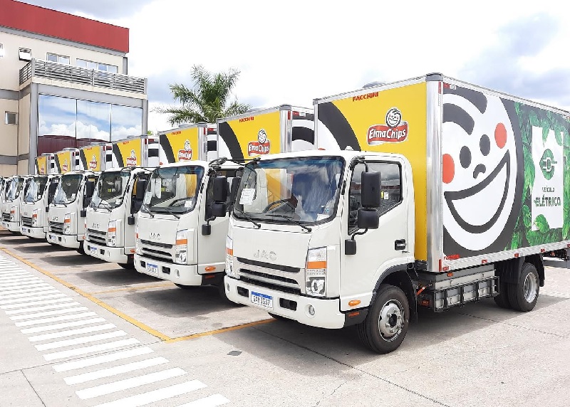 PepsiCo e DHL já rodam com caminhão 100% elétrico da JAC Motors