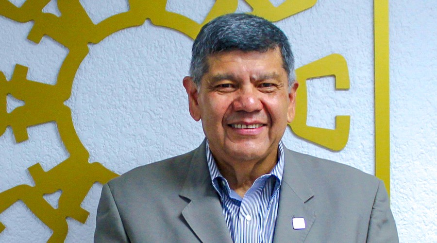 Salvador Portillo, presidente de CANAME, explica las necesidades de la red para abastecer la electromovilidad.