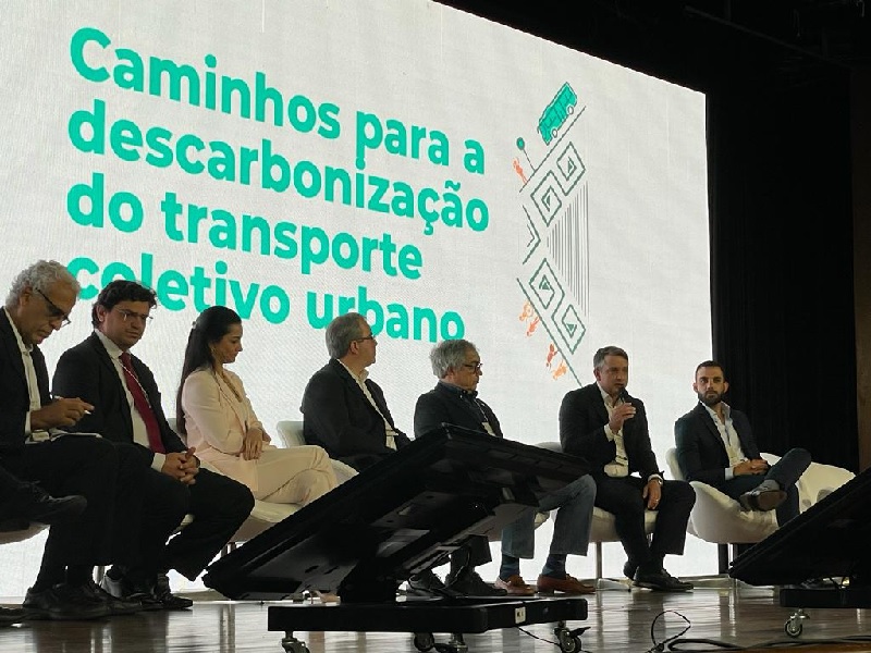 Brasil enfrenta dificuldades para financiar ônibus elétricos urbanos