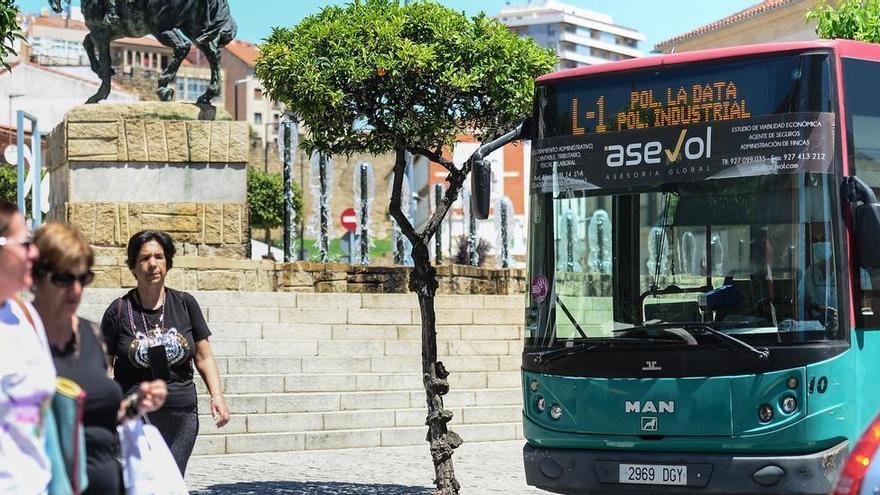 El Ayuntamiento de Plasencia a la espera de sus primeros buses eléctricos