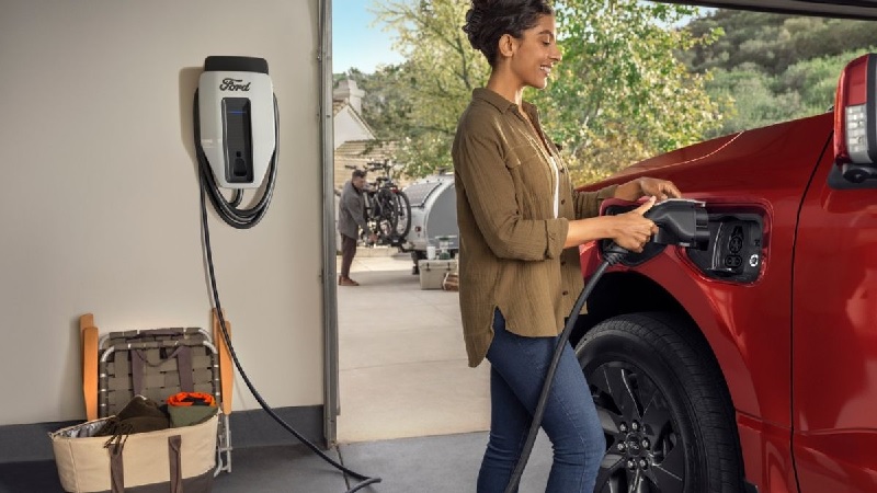 BMW, Ford y Honda crean ChargeScape, dedicada a optimizar servicios de red de vehículos eléctricos
