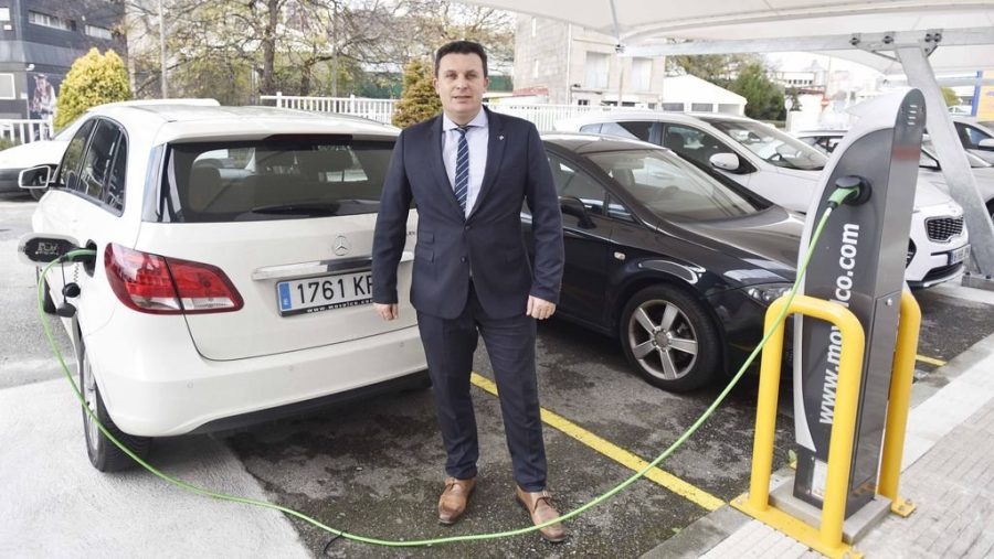 “Un taxista se ahorra el 60% de los costes de movilidad en vehículos eléctricos”
