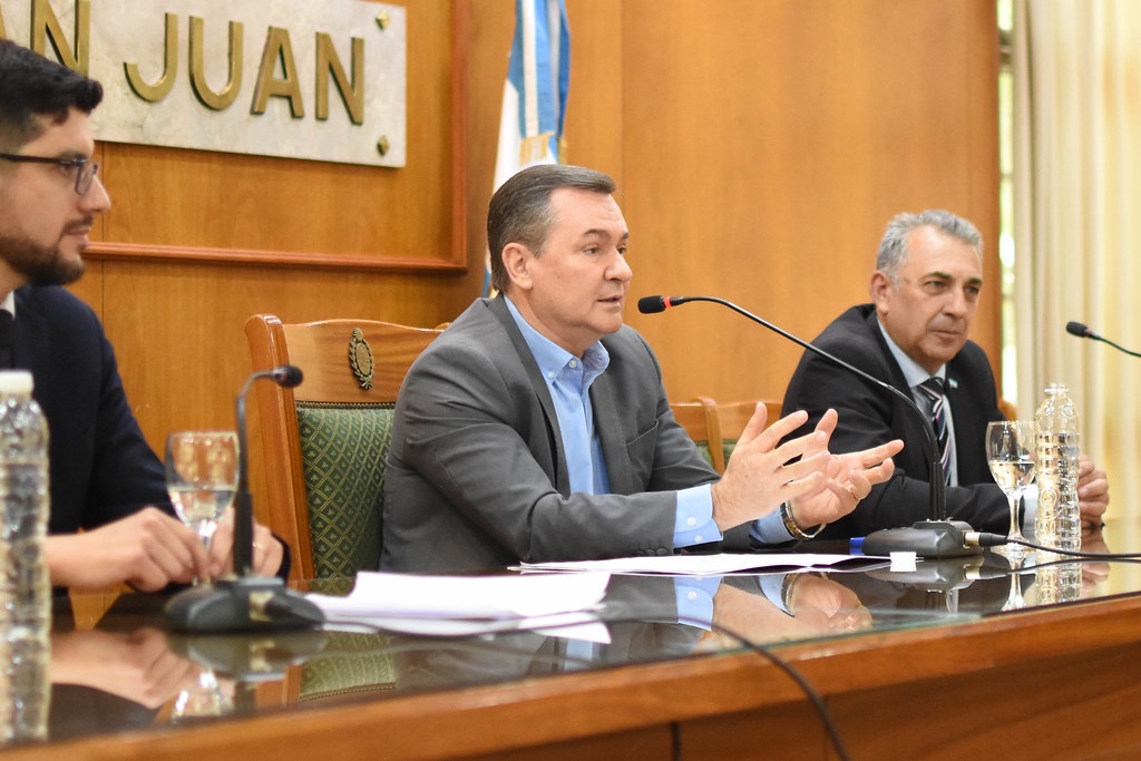 Autoridades de San Juan en la presentación del Plan