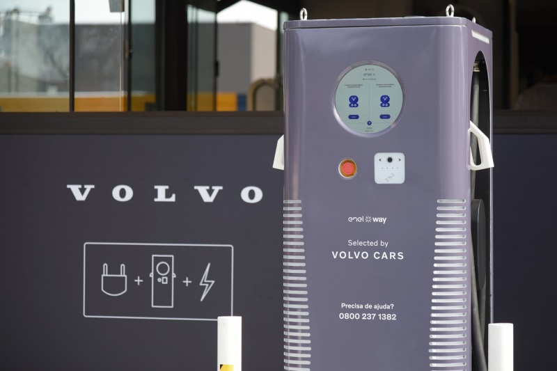 Investimento. Até o fim de fevereiro, Volvo Car Brasil irá mais que dobrar o número de eletropostos rápidos instalados no país