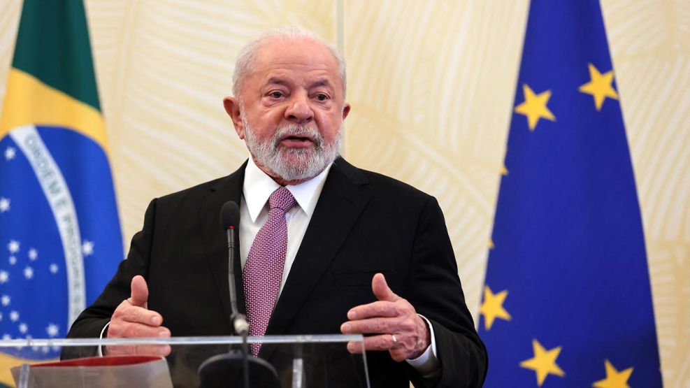 Vuelven impuestos.  Primeras medidas de Lula no juegan a favor de electromovilidad aunque privados son «optimistas»