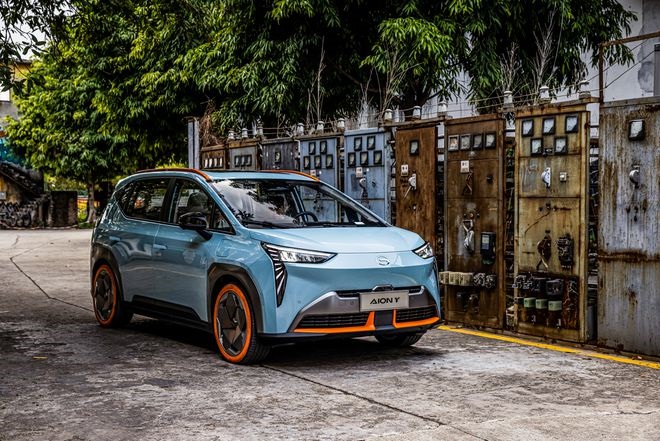 Pone primera.  Desembarca en Chile uno de los mayores fabricantes de autos eléctricos del mundo